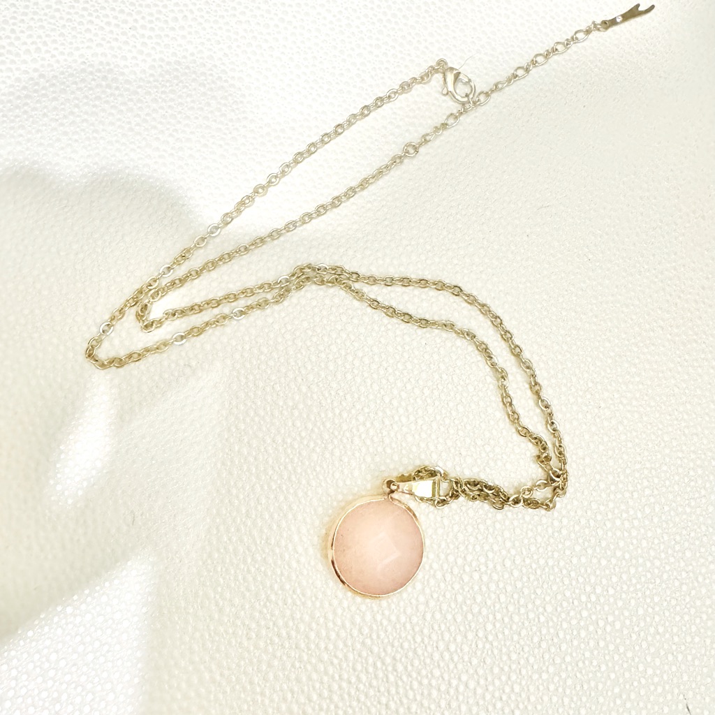 Gold Crystal Necklace 18$